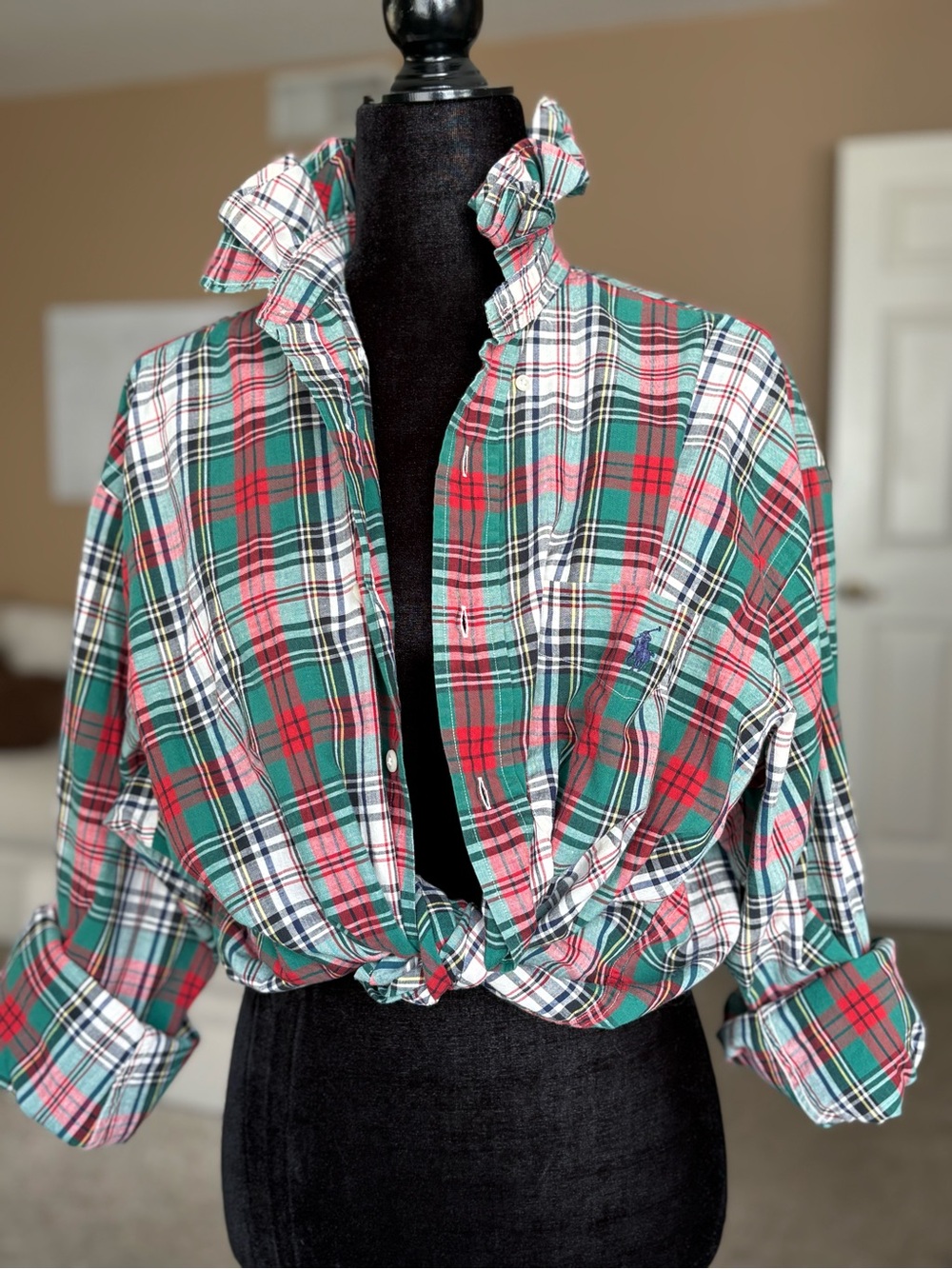 Plaid Ruffled Collar Button-Up Shirt - Red & Green